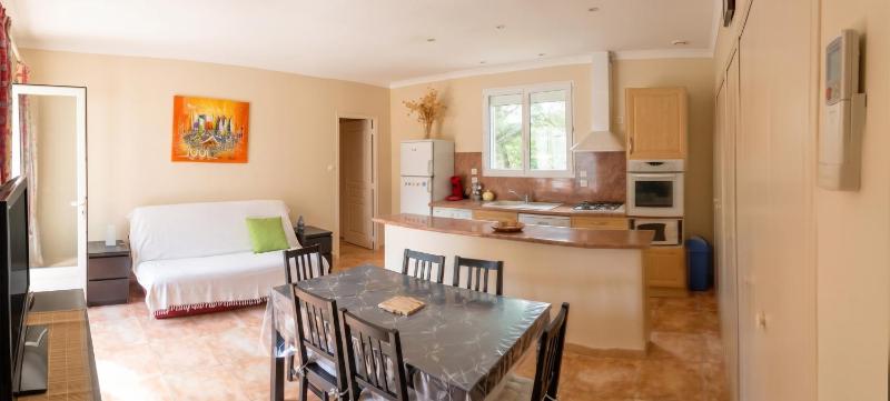 Appartement spacieux à Béziers - Vue sur piscine - 90m² - image 5