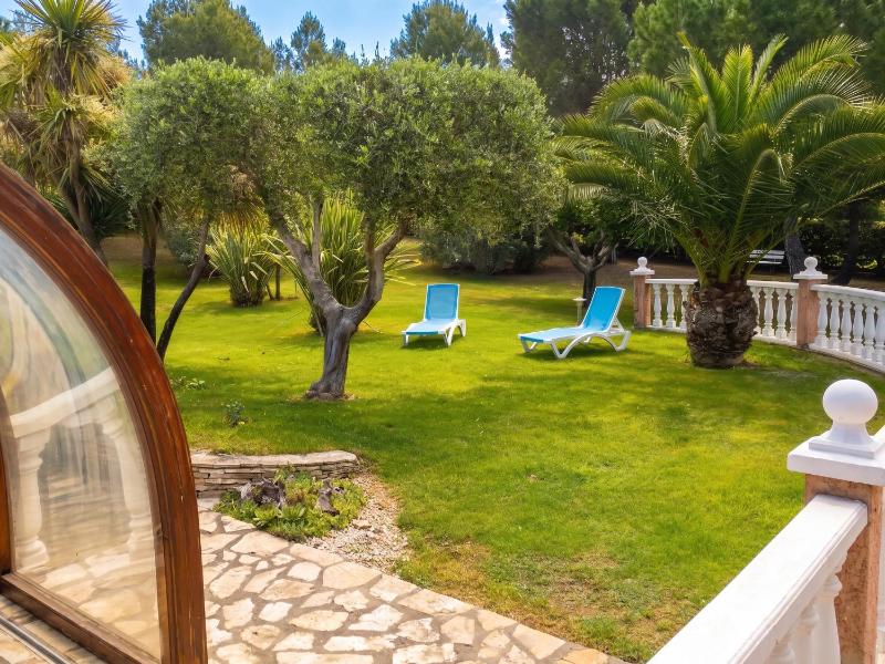 Appartement spacieux à Béziers - Vue sur piscine - 90m² - image 13