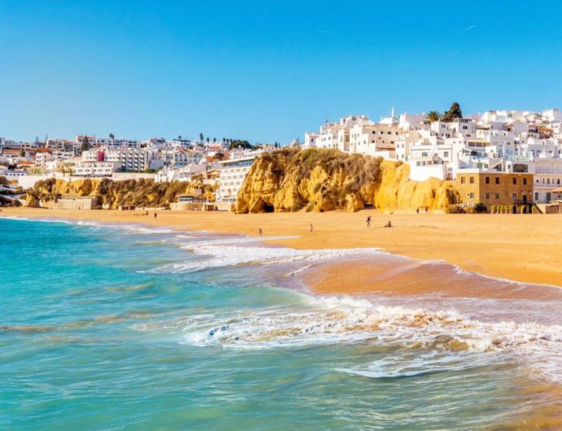 Cozy apartment in Albufeira 76 m² with lovely terrace - image 5