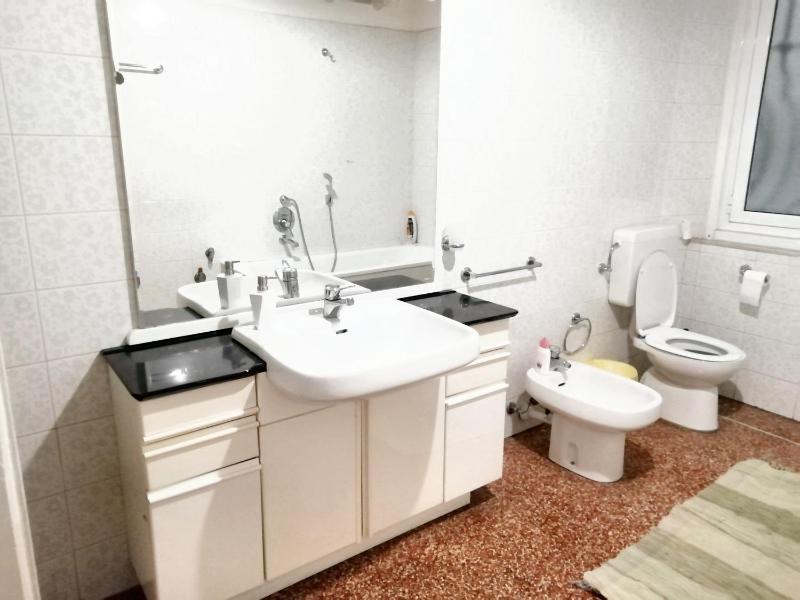 Charming Apartment in Genova - 70 m² - Parking Included - image 39