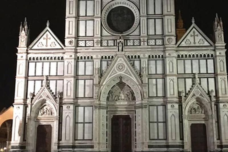 Cozy Studio in the Heart of Firenze - 50 sqm + Fireplace - image 4