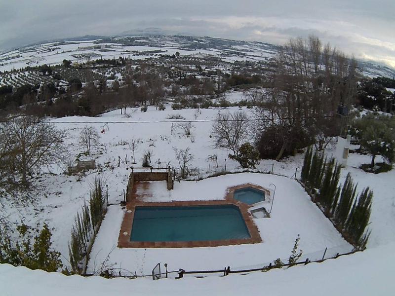 Charming Villa in Ronda with Pool - image 3
