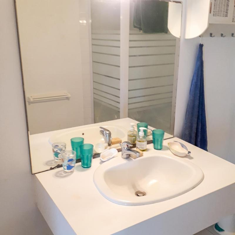 Appartement confortable avec vue sur la mer - 88 m² à Le Moule - image 6