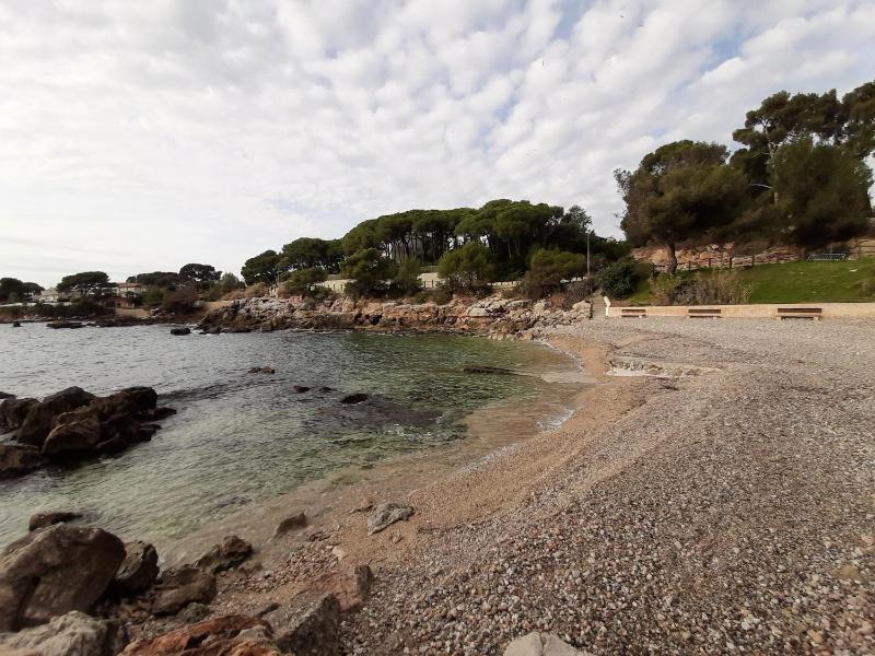 Appartement charmant à Bandol 30 m² avec vue sur la mer. - image 15