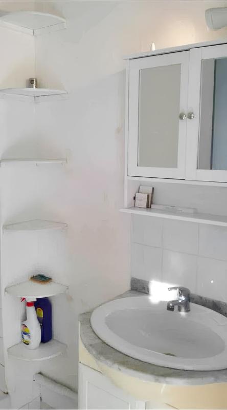 Appartement charmant avec jacuzzi à La Ciotat 48m² - image 17