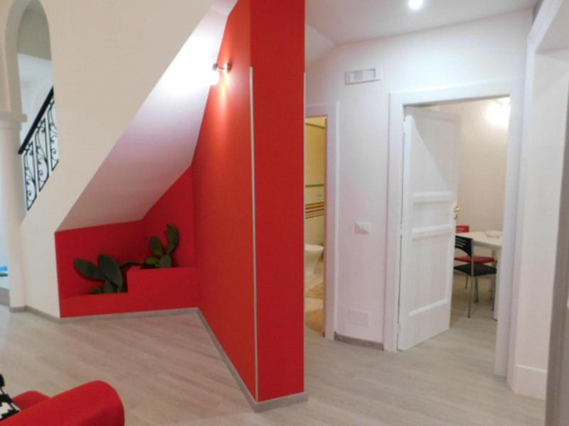 Contemporary Apartment in Trapani 50 m² with Balcony - image 18