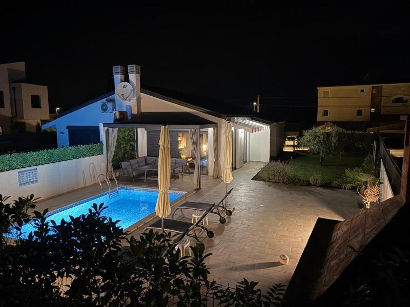 Villa Nostra - image 49