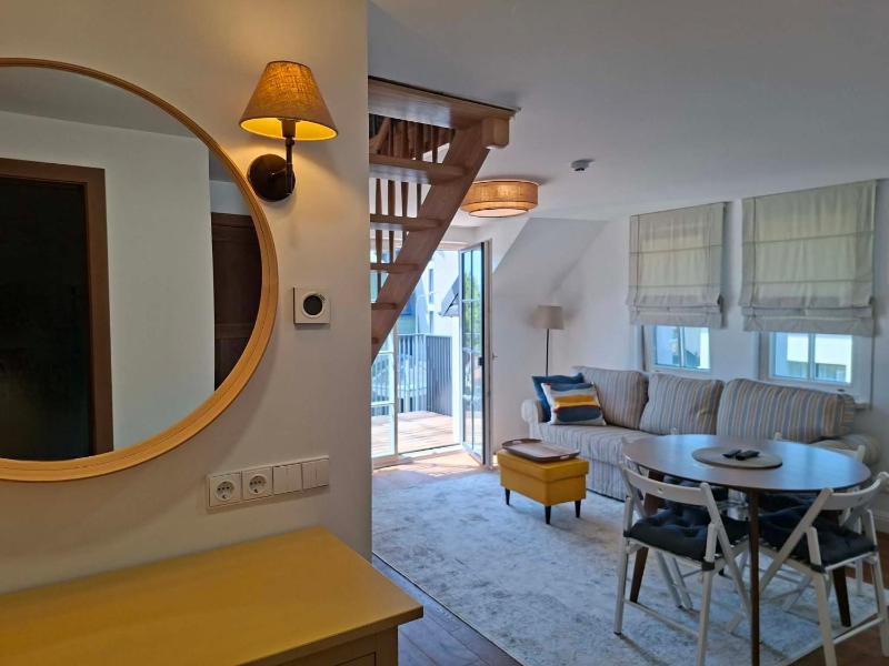 Holiday House Apartments - image 41