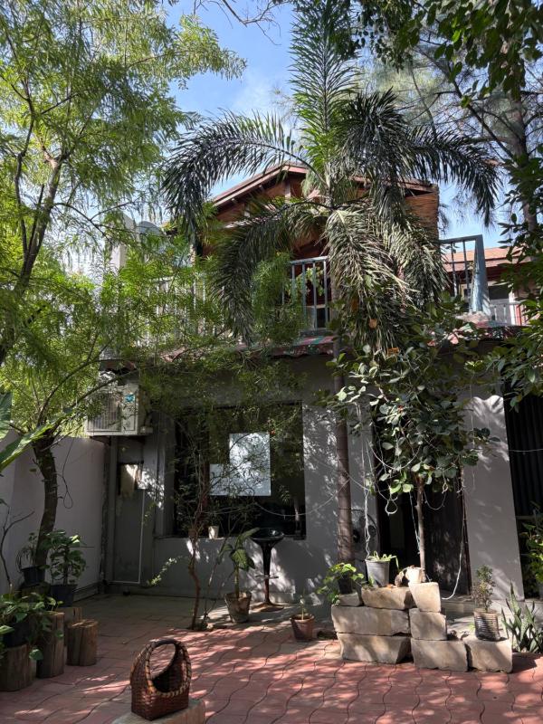 Stay in Greater Noida Green Verandah 1BHK Wooden House - image 24