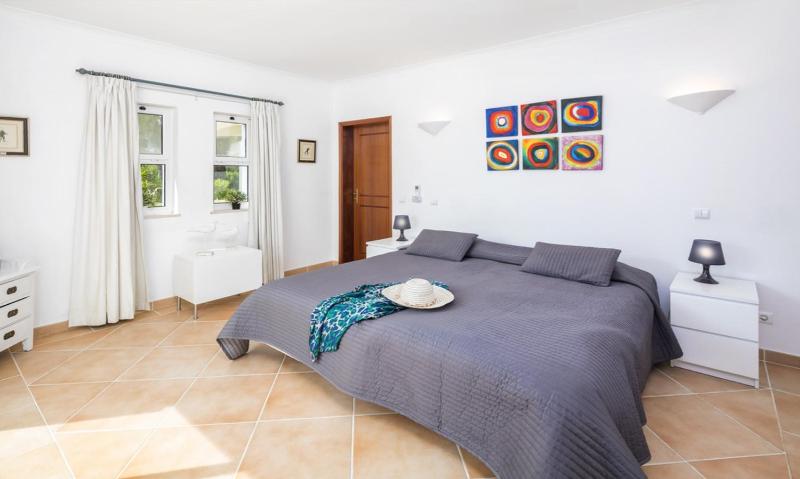 Spacious Villa in Carvoeiro with Private Pool - image 48
