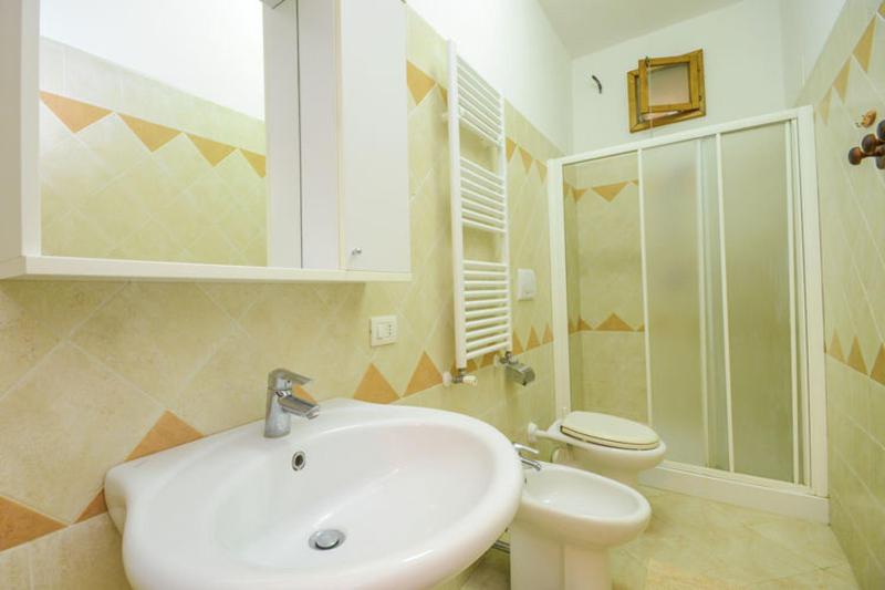 Welcoming apartment in Sorrento 52 m² with sea view terrace - image 12