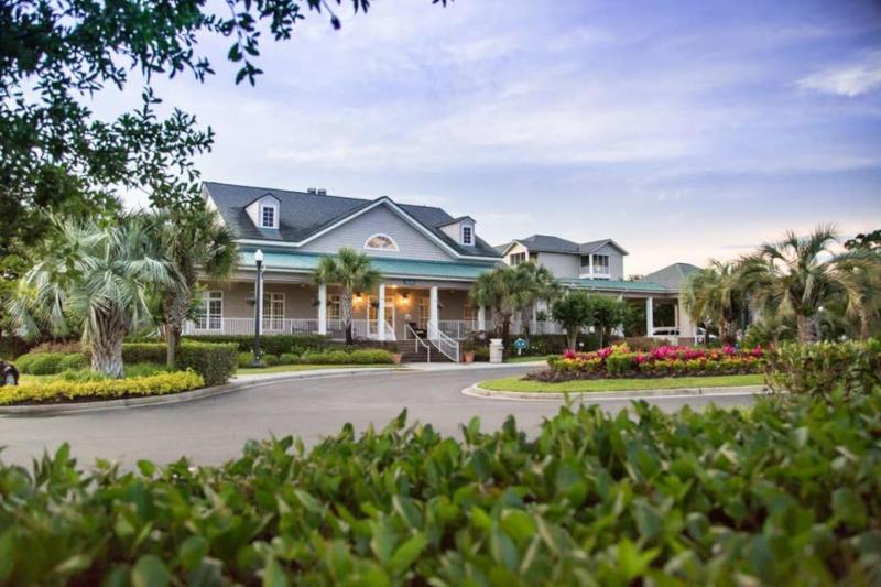 2 Minutes Walk to Ocean from this 1BD condo within resort with lots of amenities - image 35