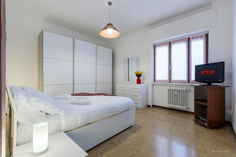 Arena Living BGY Apartment - image 11