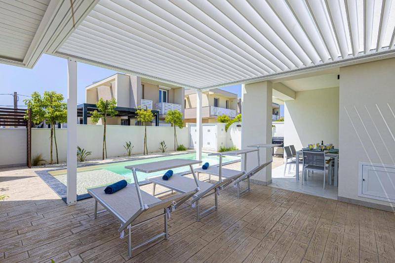 Villa Selene by Villa Plus - image 3