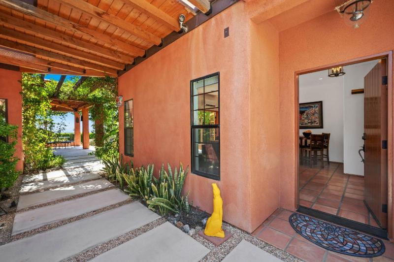 Little Tuscany Sanctuary - image 16