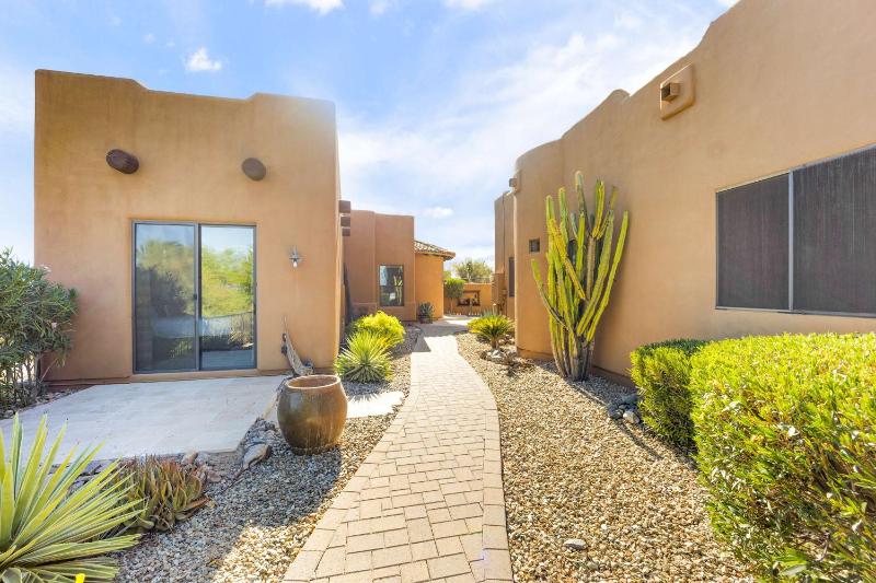 Private Desert Villa with Pool and Putting Green - image 50