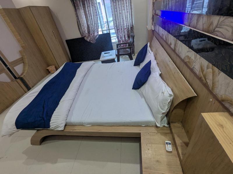 Hotel MJ - image 29