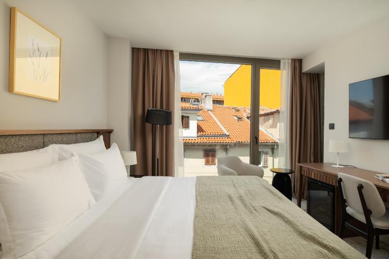Armerun Hotel Rijeka - image 14