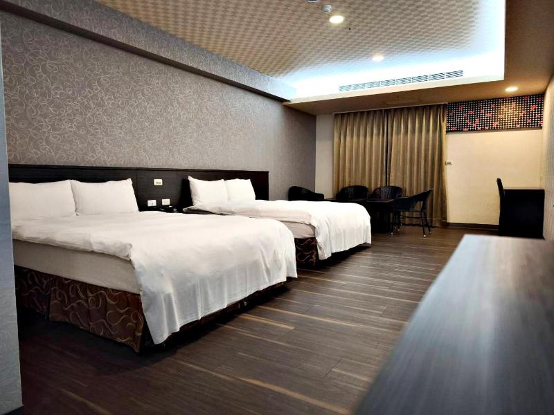 Crystal Hotel - image 40