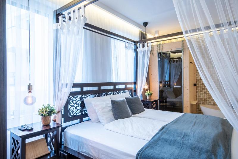 Ultra Central - Luxy - Sauna - Balcony - image 14