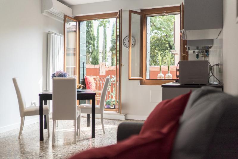 Apartment with Balcony image 3