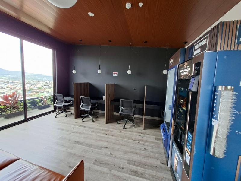 Lovely comfy studio in the city with AC - image 14