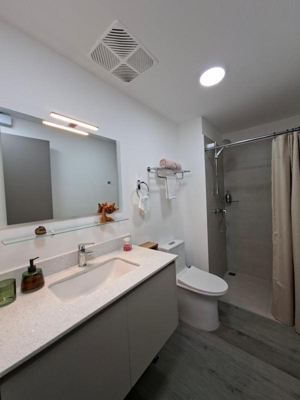 Lovely comfy studio in the city with AC - image 13