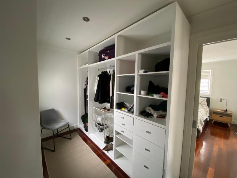 Renovated 3 Bedroom Family Home in Richmond - image 9