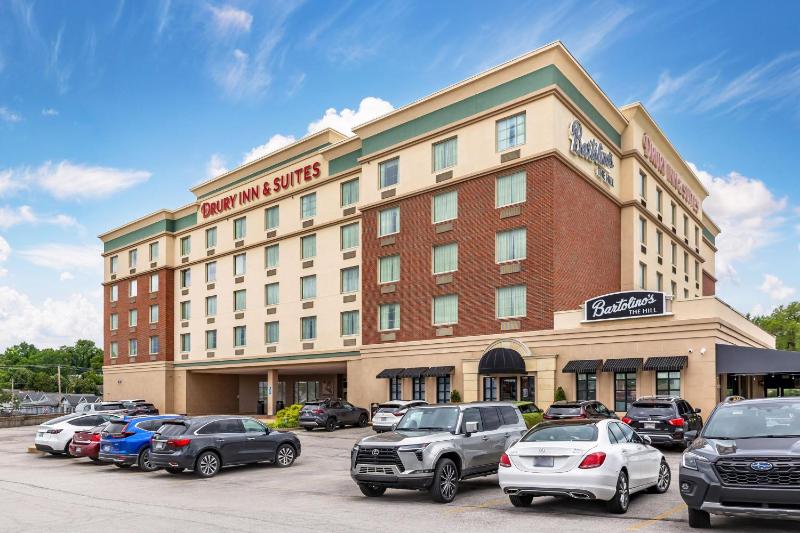 Drury Inn & Suites St. Louis near Forest Park - image 1