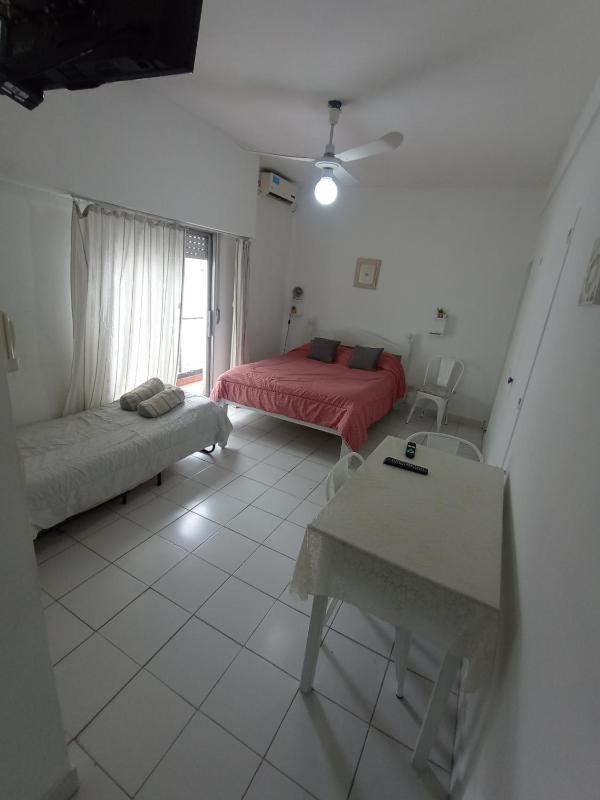 Apartamentos Paraguay Soleado Excelente Ubicacion - image 13