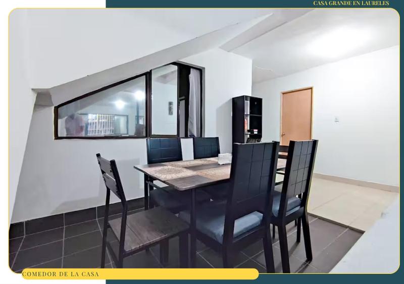 Amplia Casa en Laureles Zona Residencial y Tranquila - image 7