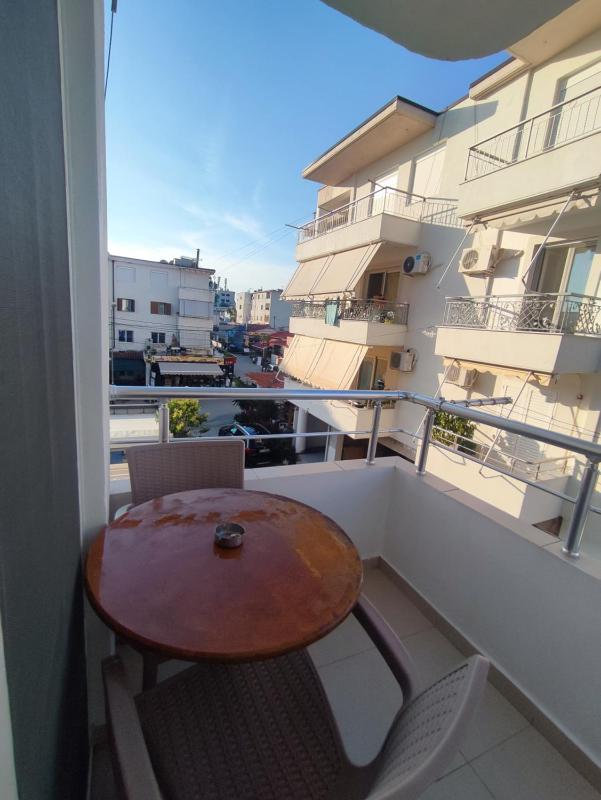 Barjam Lame Apartments - image 16