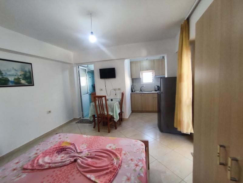 Barjam Lame Apartments - image 6