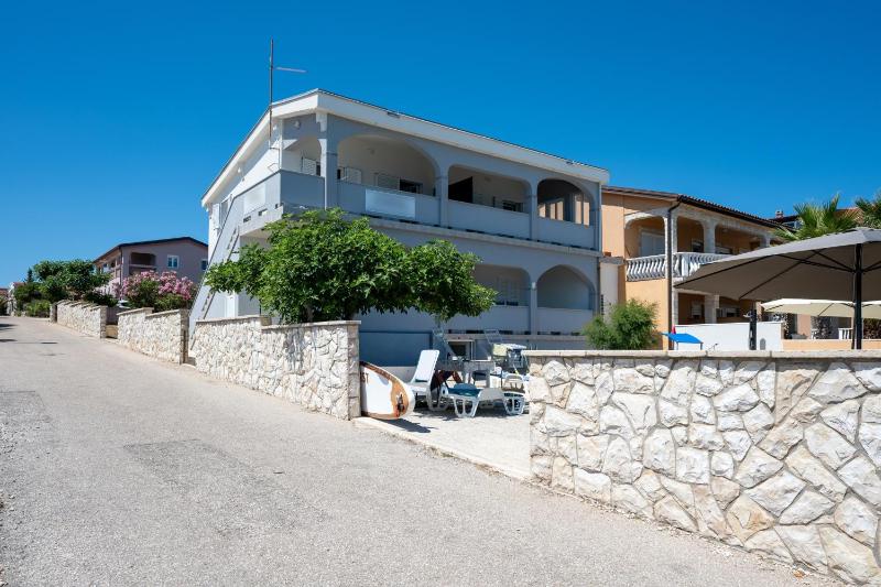 Apartments by the sea Vir - 24566 - image 22
