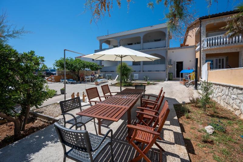 Apartments by the sea Vir - 24566 - image 21