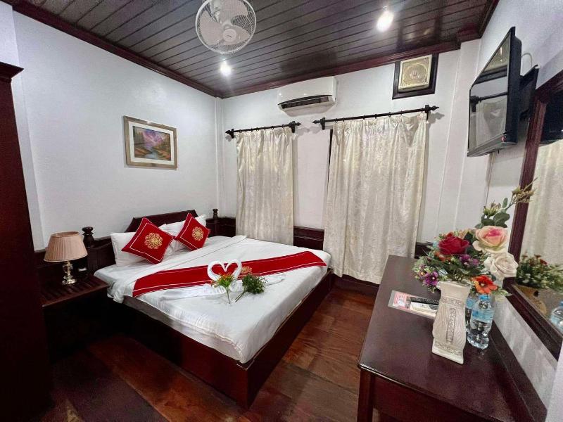 Villa Vieng Sa Vanh Hotel & Travel - image 13