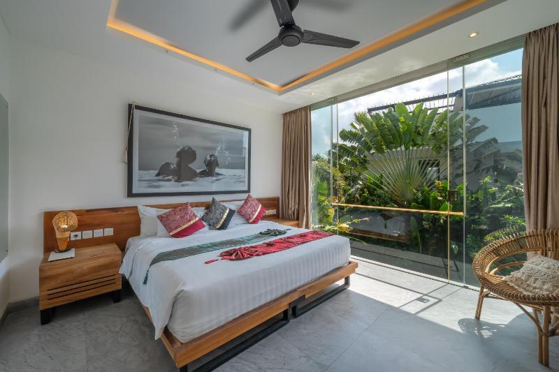 The Jendela House - Luxury 5BR Canggu Villa with Sauna Jacuzzi and Rooftop - image 25