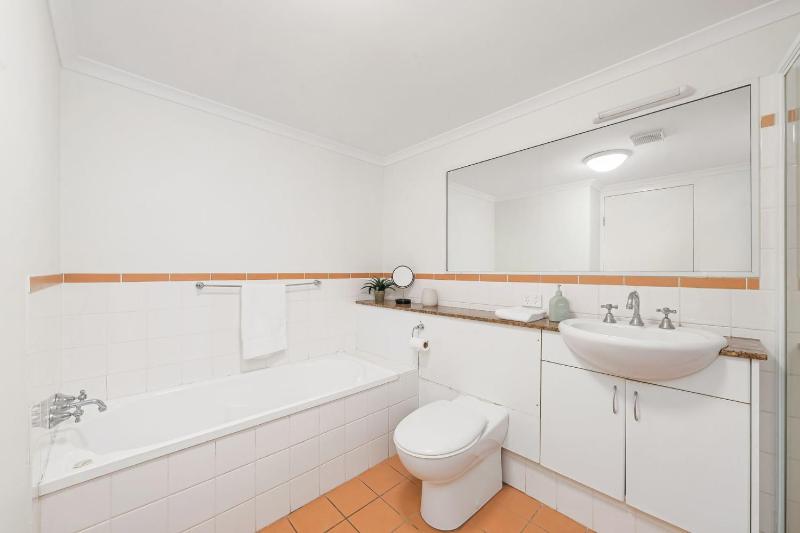 Solaris 2 - 22 Paterson Street - image 7