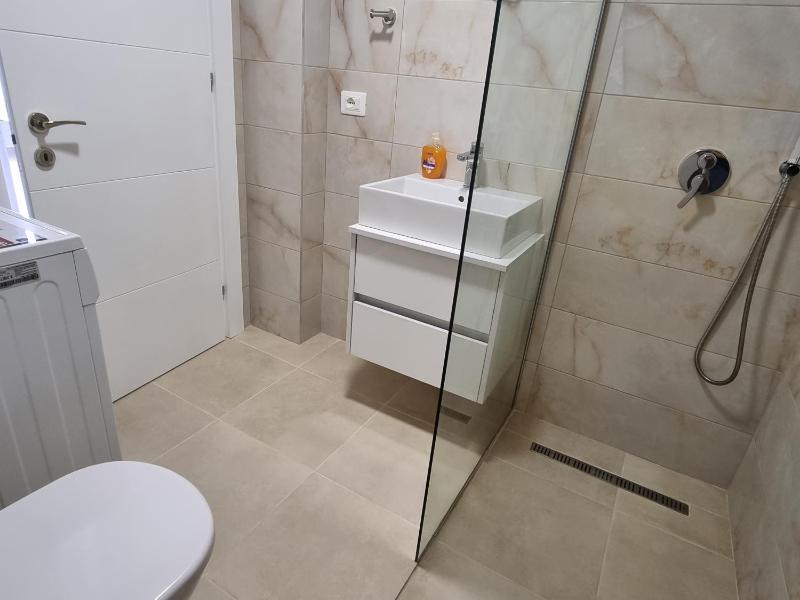 Modern Sea View Apartments - image 3