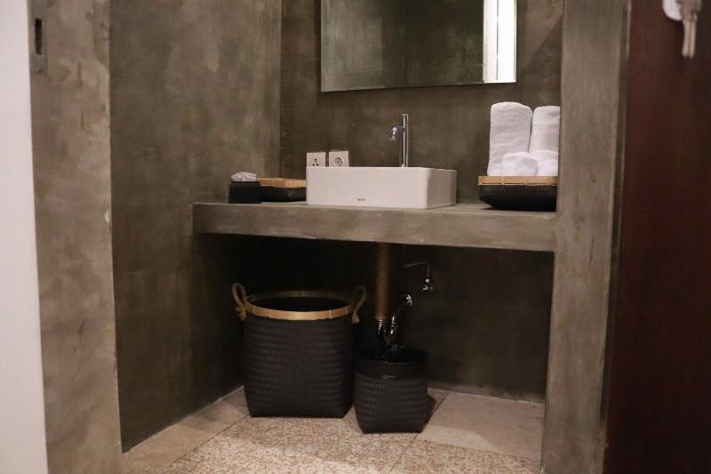 Alami Apartment Seminyak - image 31