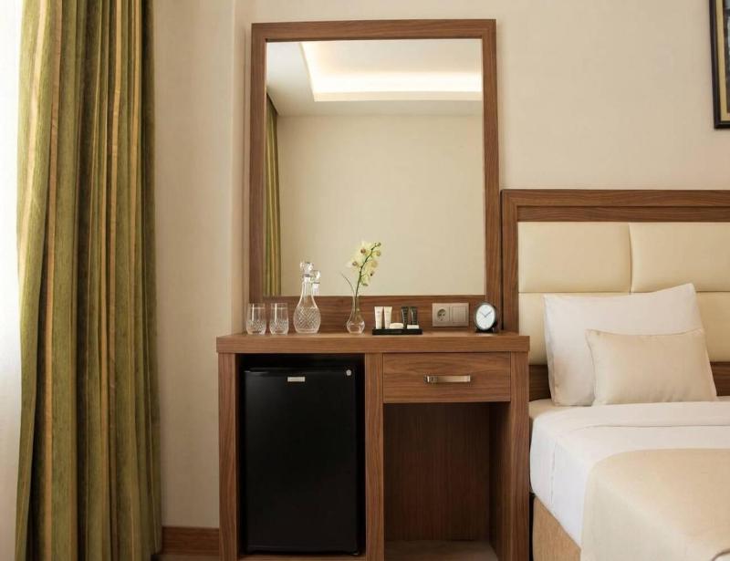 Hotel Buyuk Paris - image 13
