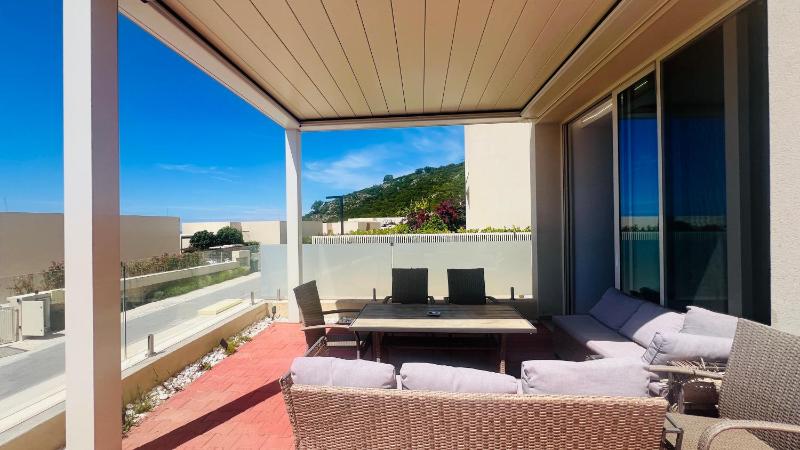 Veranda Apartment Green Coast - image 7