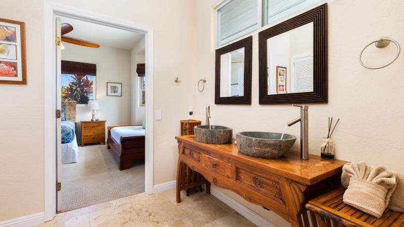 ❤PiH❤ PACIFIC VISTA RETREAT Luxury Retreat w Ocean Views Heated Pool - image 39