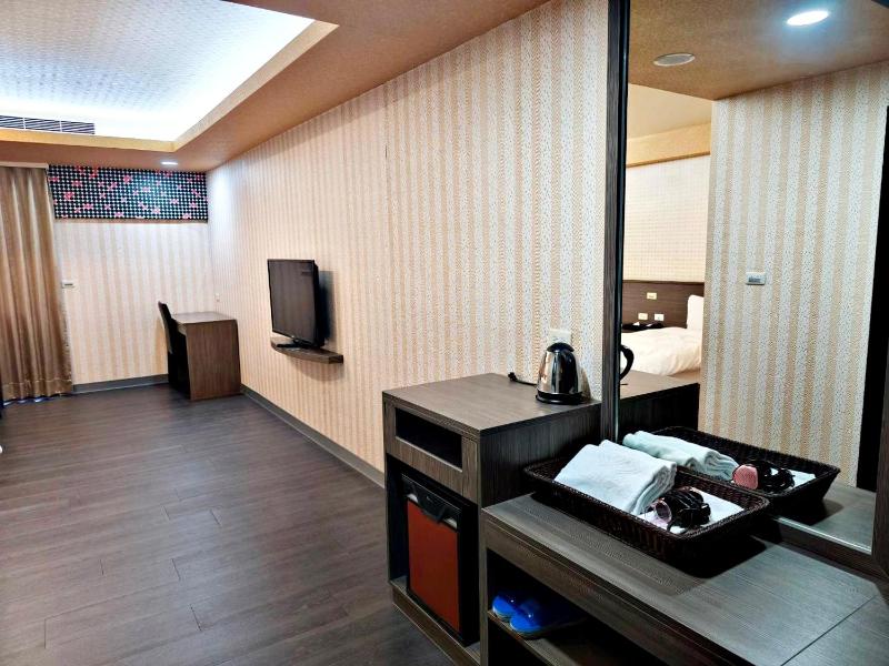 Crystal Hotel - image 41