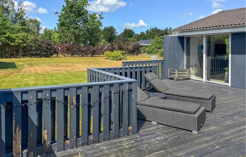 3 Bedroom Nice Home In Hals - image 3