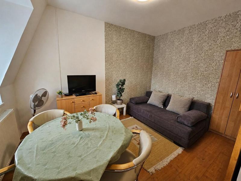 Zoli Apartmanok-Kinga Kölcsey 34-36 - image 13