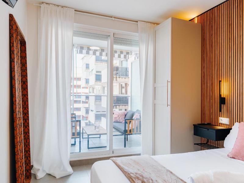 Finestrat Mediterranean Stay. Pool and Parking - image 15
