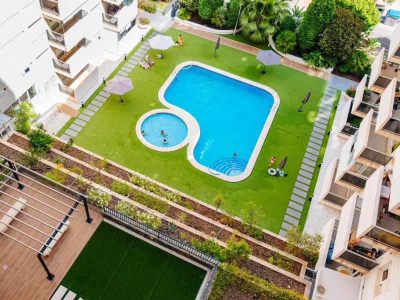 Finestrat Mediterranean Stay. Pool and Parking - image 11