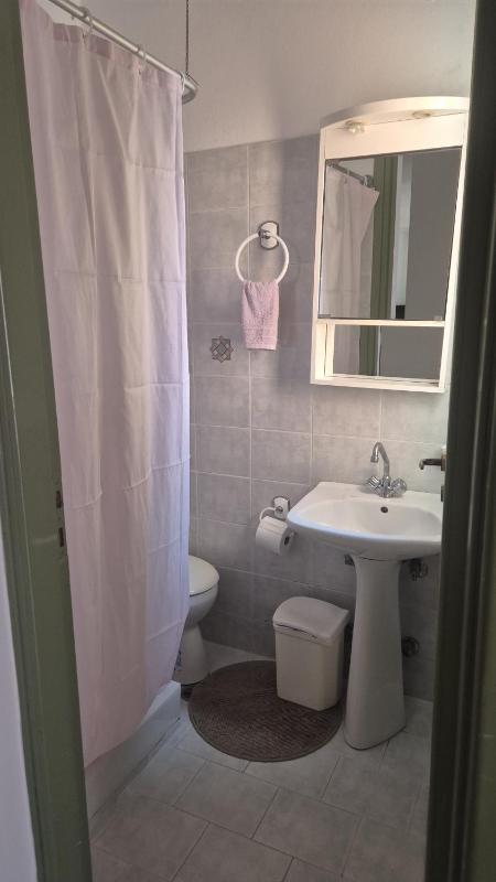 Ilian House - image 41