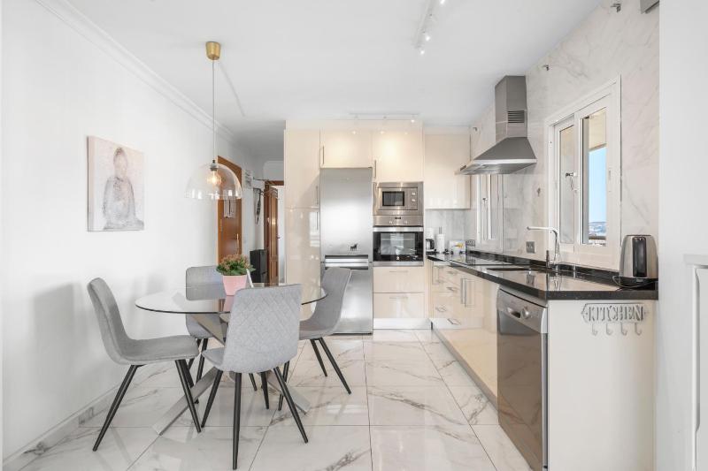 Beachfront Stella Maris by Costarentals - Ref 36 - image 28